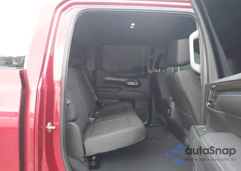 2024 Chevrolet Silverado 1500 4Wd Short Bed Lt Trail Boss z USA, uszkodzony, nr VIN 3GCUDFED9RG358369